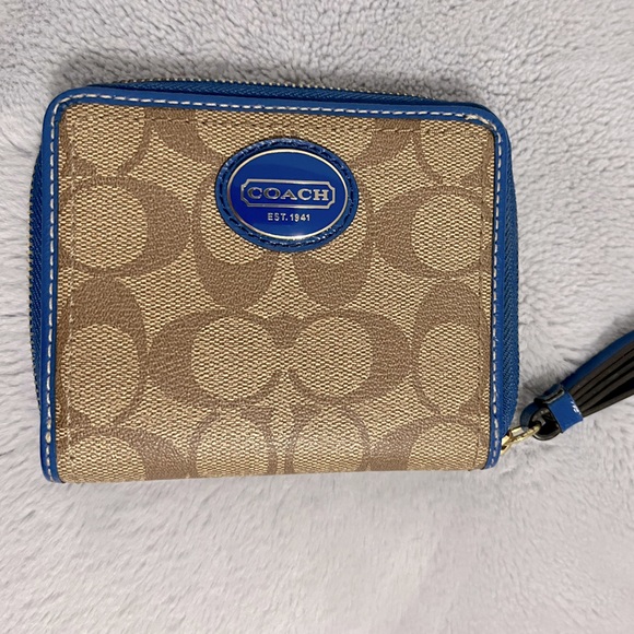 Coach Zip Around Wallet - Picture 1 of 3